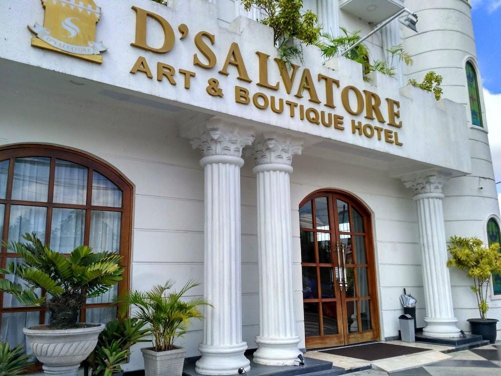 d'Salvatore Boutique Hotel Yogyakarta Maguwo Extérieur photo