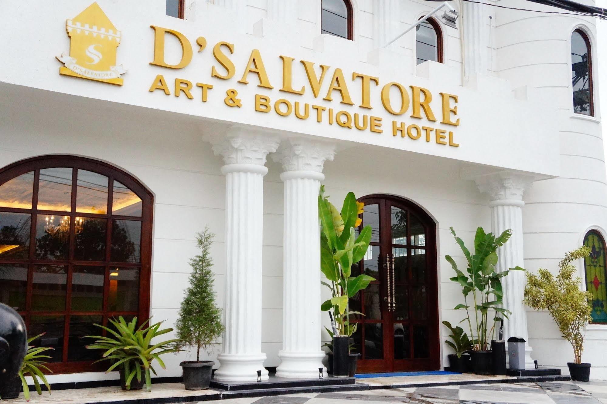 d'Salvatore Boutique Hotel Yogyakarta Maguwo Extérieur photo