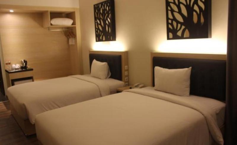 d'Salvatore Boutique Hotel Yogyakarta Maguwo Extérieur photo